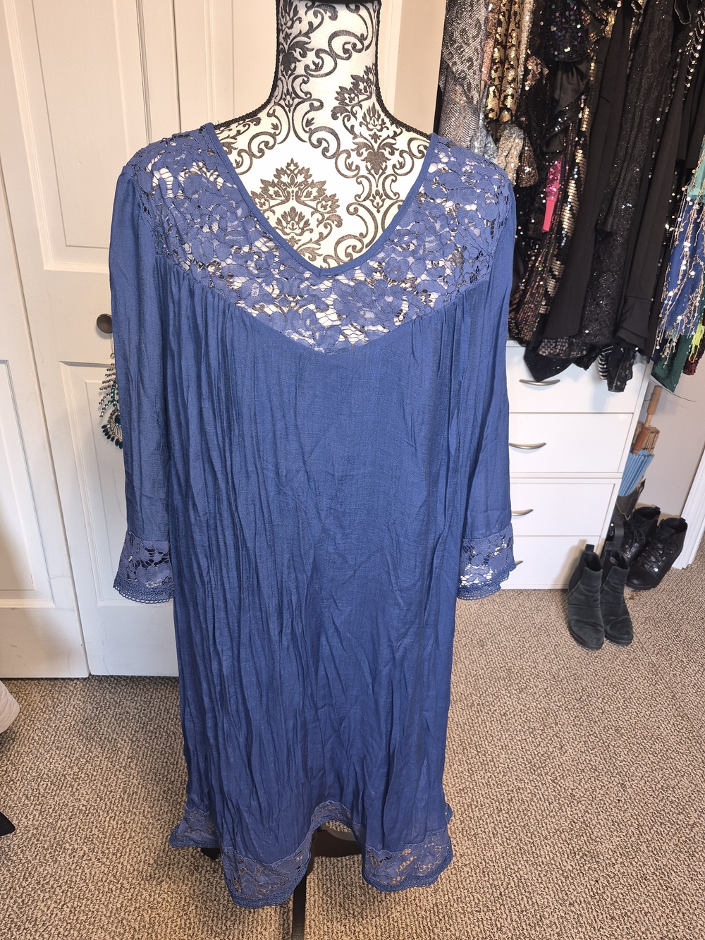NWT- Zac & Rachel Royal Blue Lace Yoke Tunic - 1X